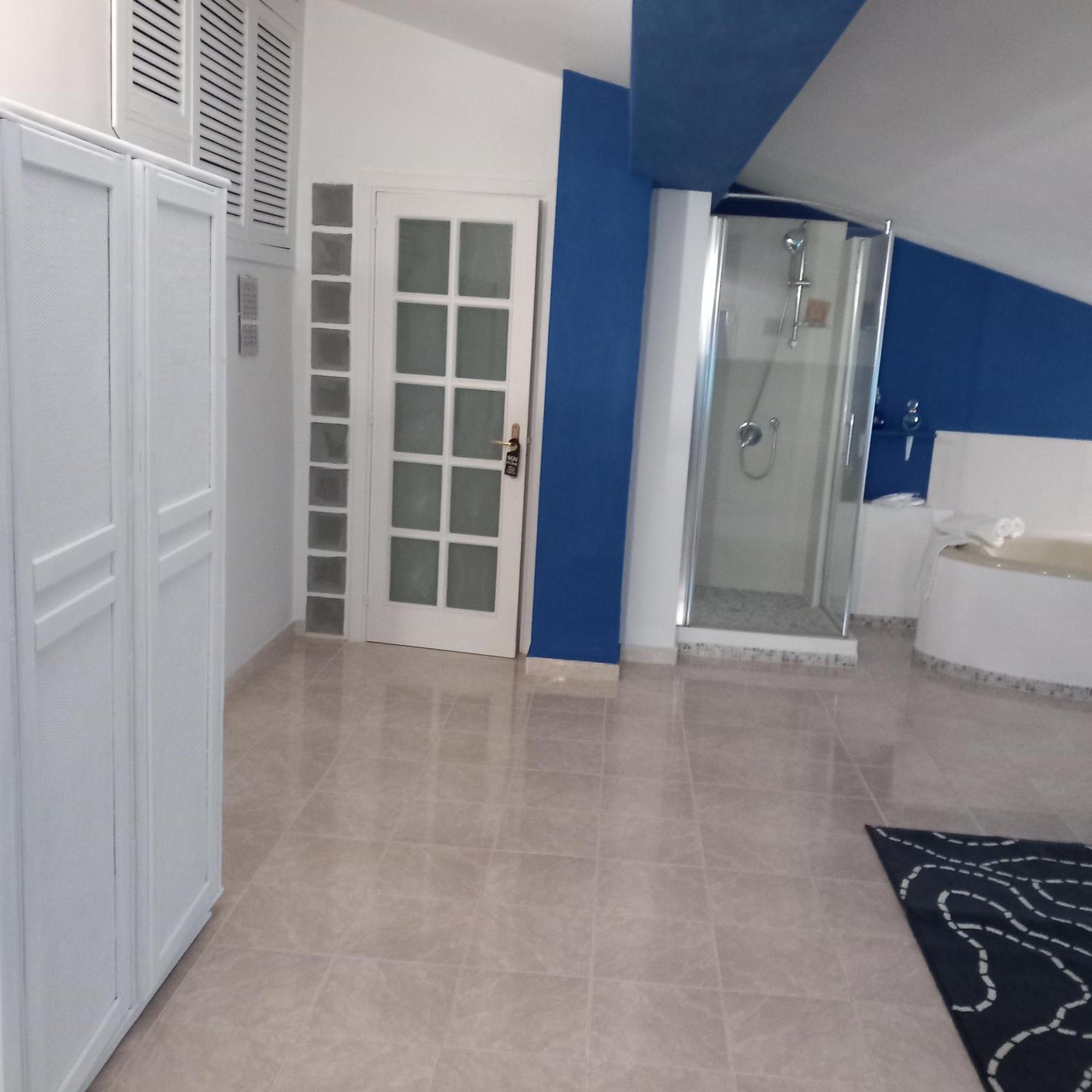 Wendy House Apartament Bari Pokoj fotografie